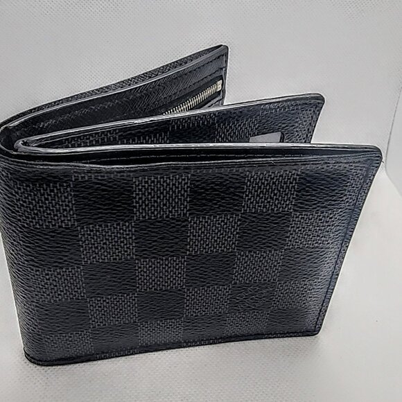 Louis Vuitton ~ Men's Multiple Damier Bifold Amerigo Wallet in Graphite - Picture 1 of 13